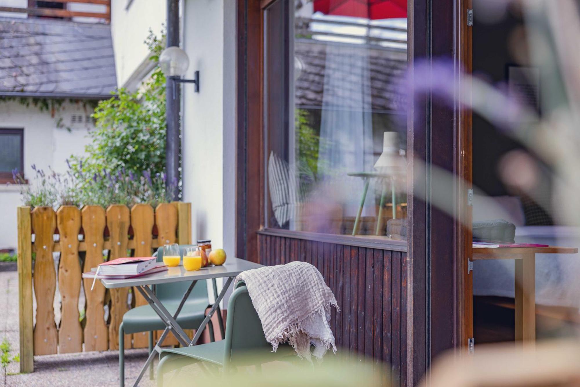 Black Forest Apartments Titisee Exterior photo